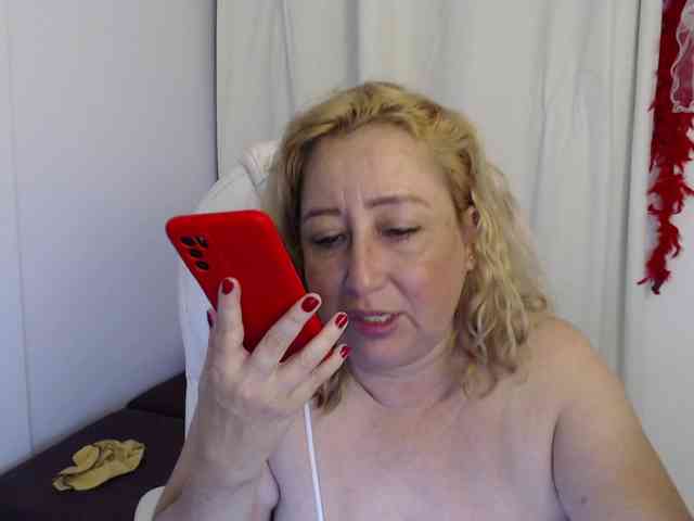 Mature2025 webcam
