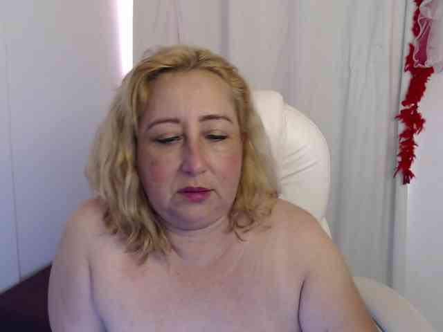 Mature2025 webcam