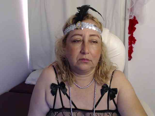 Mature2025 webcam