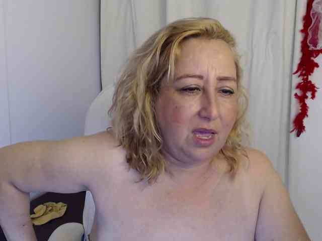 Mature2025 webcam