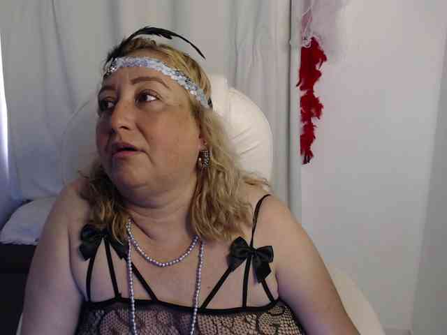 Mature2025 webcam