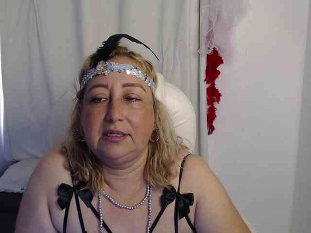 Mature2025 webcam