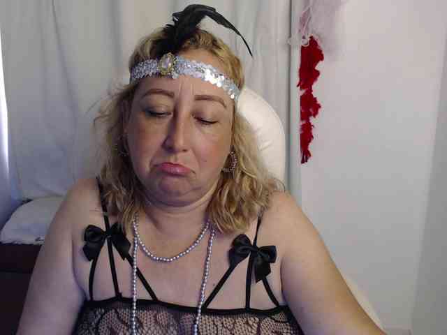 Mature2025 webcam