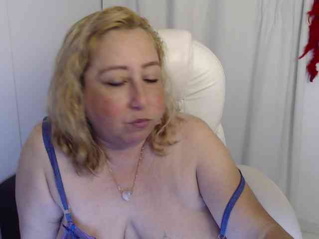 Mature2025 webcam
