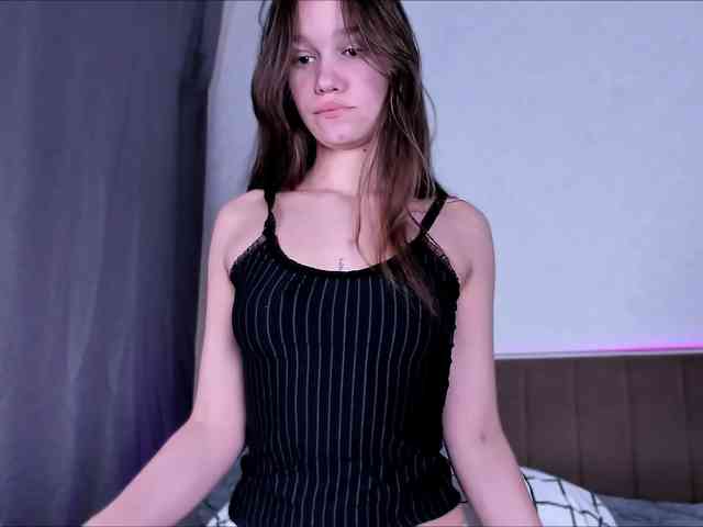 Misaqueen webcam
