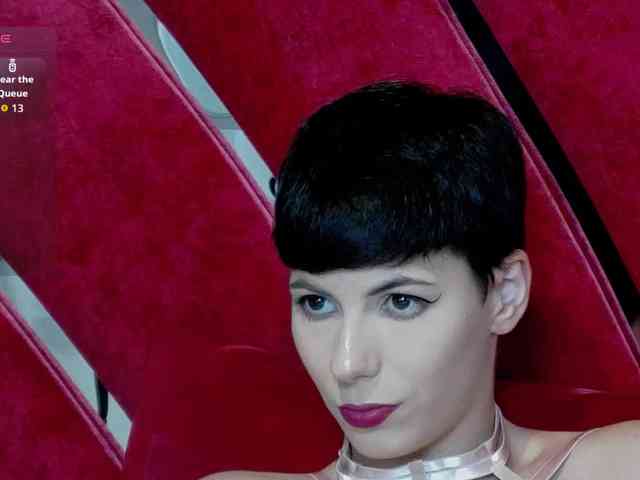 RoxxyRouge webcam