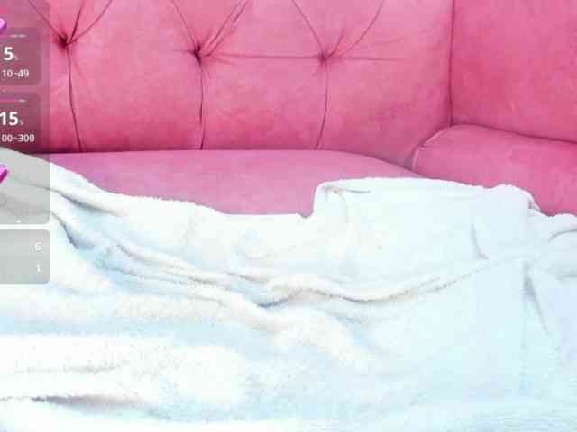 Mia-Collivens webcam