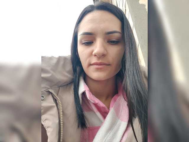 go to chat with Lina-Luna