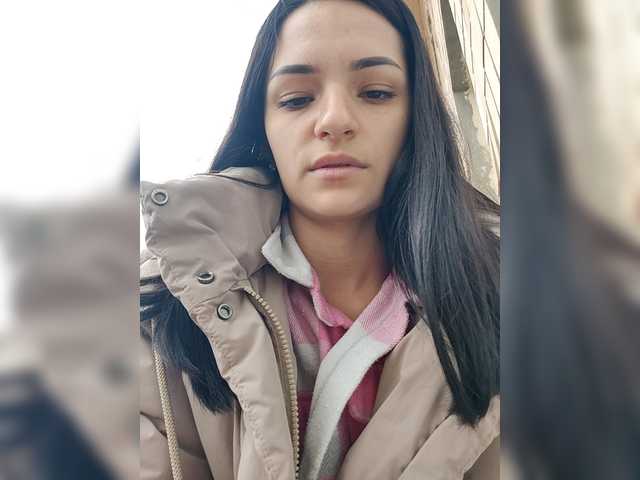 go to chat with Lina-Luna