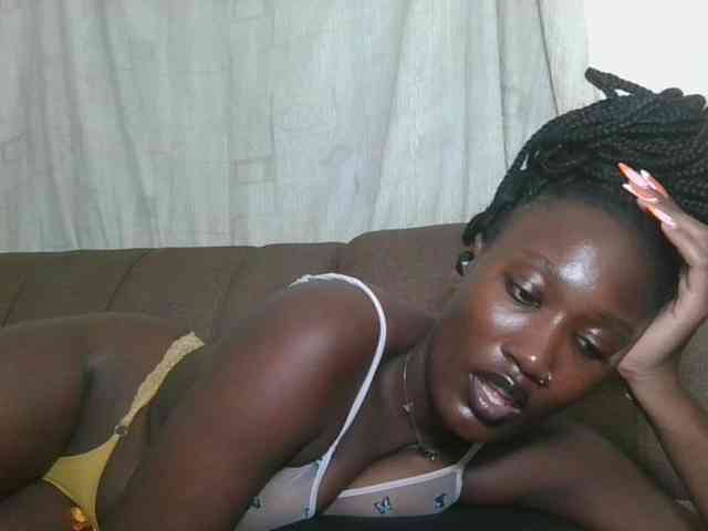 Missprettygal webcam