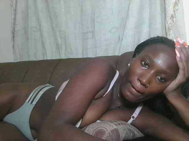 Missprettygal webcam