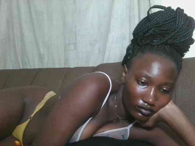 Missprettygal webcam
