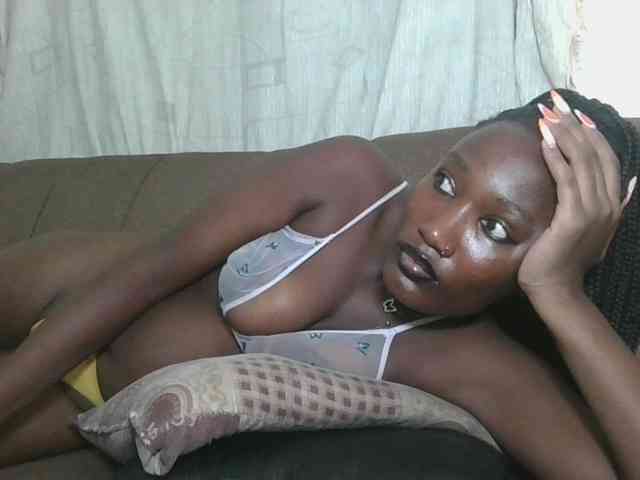 Missprettygal webcam