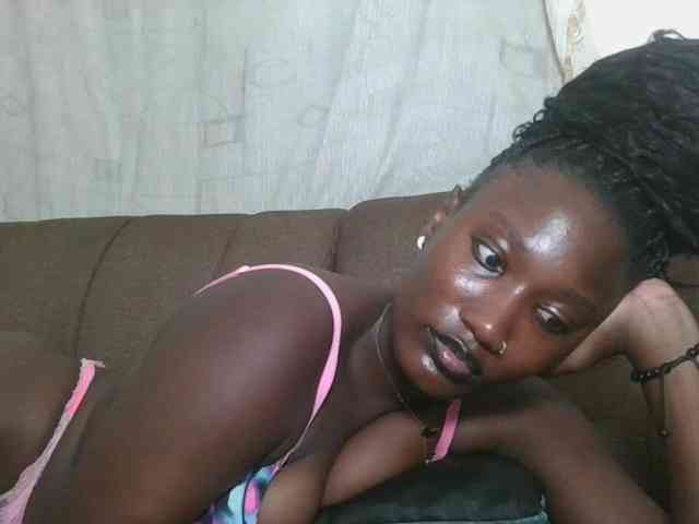 Missprettygal webcam