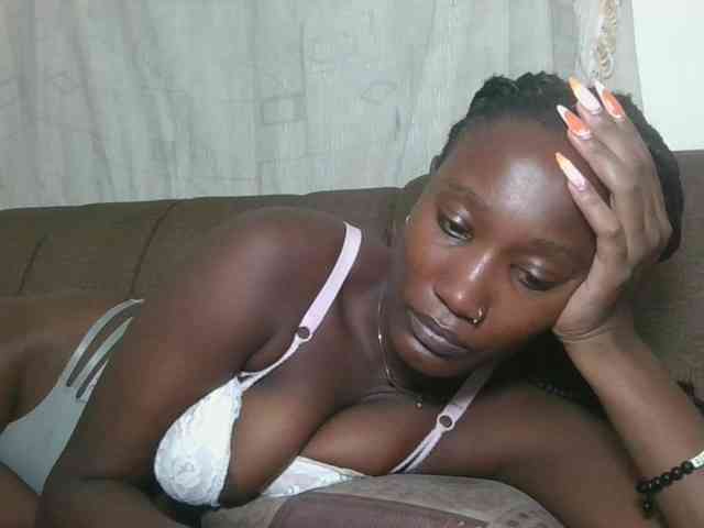 Missprettygal webcam