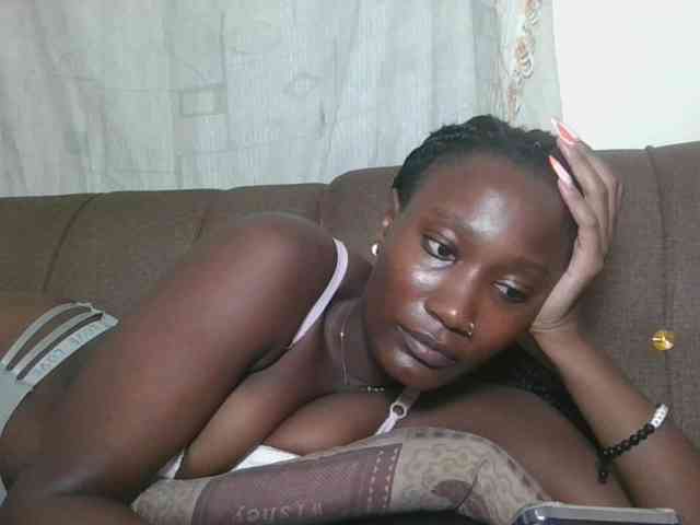 Missprettygal webcam