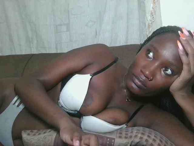 Missprettygal webcam