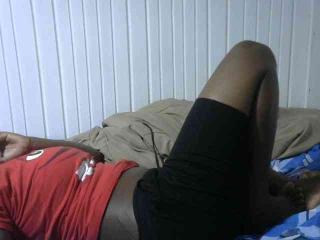 Sexyebony004 webcam