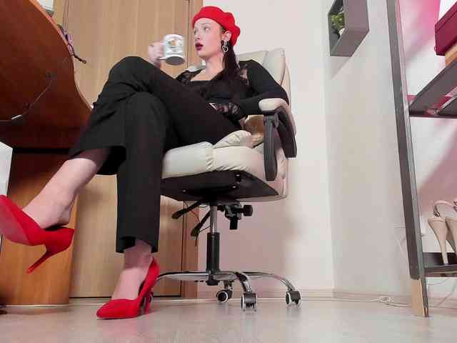 mistressvictoria webcam