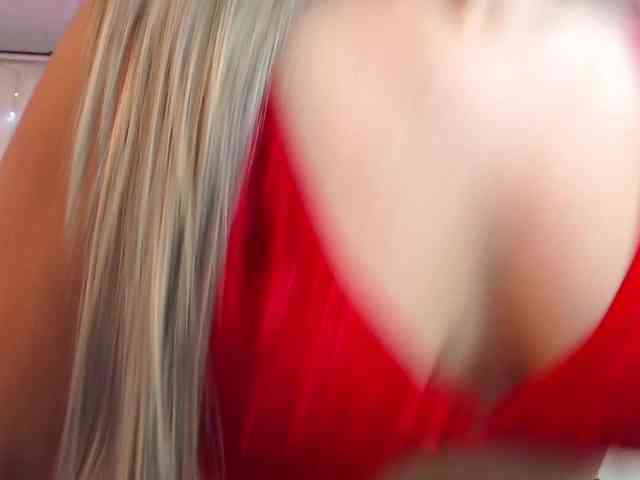 KloeFernandez webcam