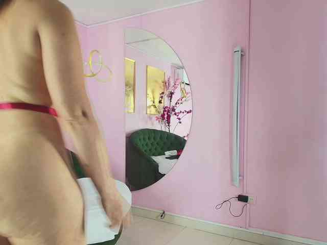 SCARLETTE04 webcam