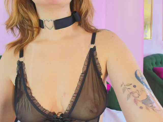 SCARLETTE04 webcam