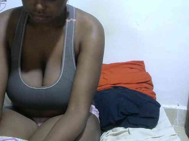Sexypretty01 webcam