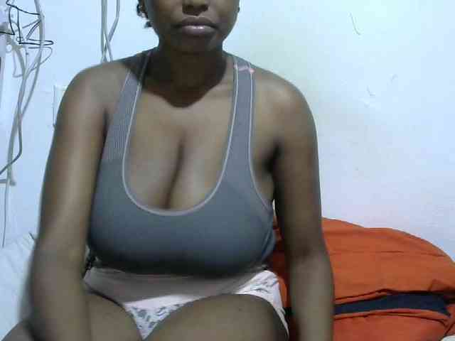 Sexypretty01 webcam