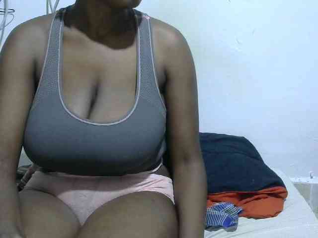 Sexypretty01 webcam