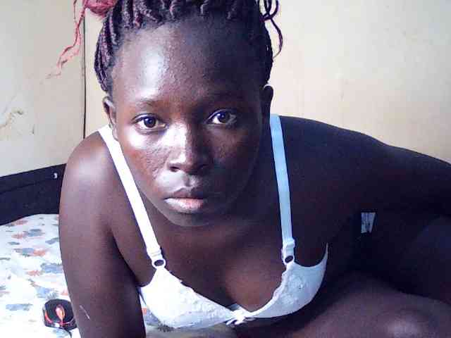 DivineAssGoddess webcam