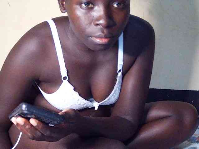 DivineAssGoddess webcam