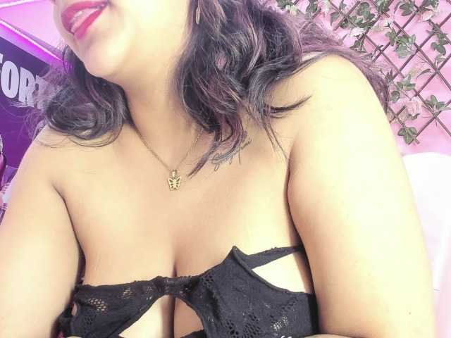 marilulopez303av webcam