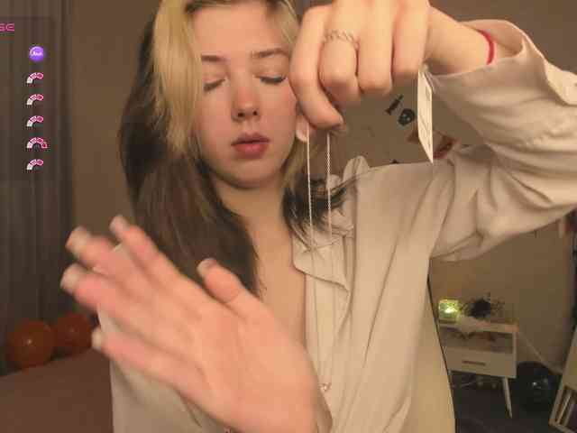 Vanessa-Walters webcam