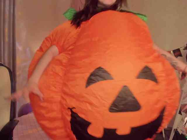 Vanessa-Walters webcam