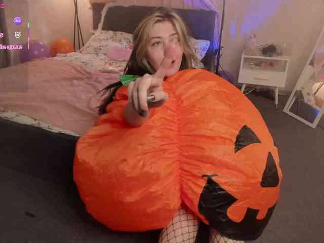 Vanessa-Walters webcam