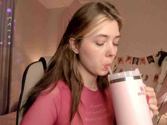 Vanessa-Walters webcam