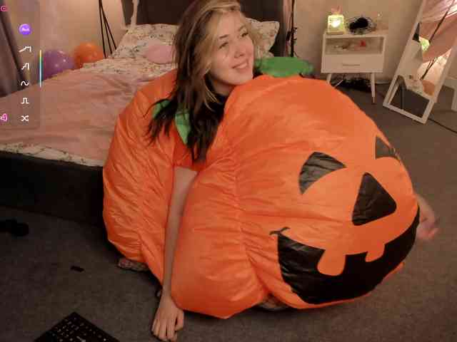 Vanessa-Walters webcam