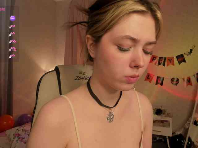 Vanessa-Walters webcam
