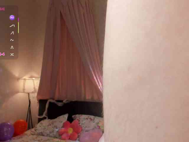 Vanessa-Walters webcam