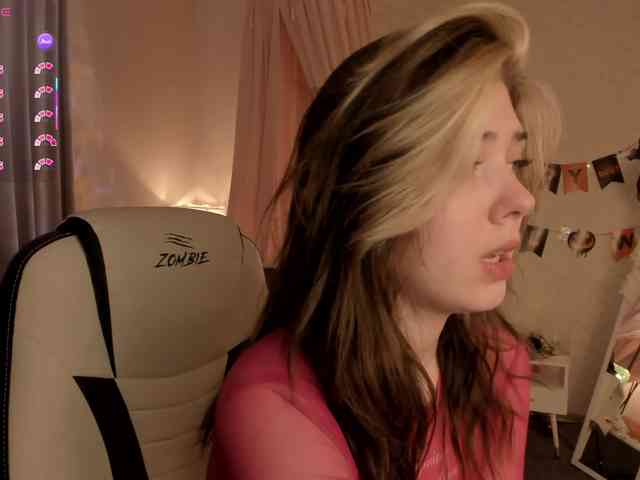 Vanessa-Walters webcam