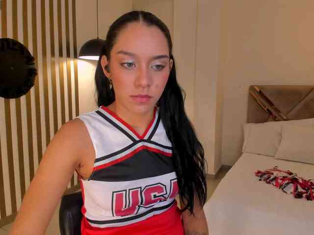 AmaliaCruss webcam
