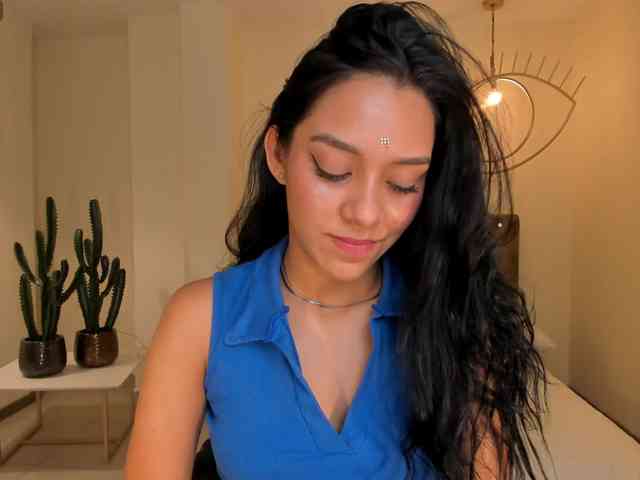AmaliaCruss webcam