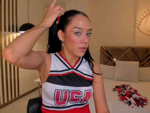 AmaliaCruss webcam