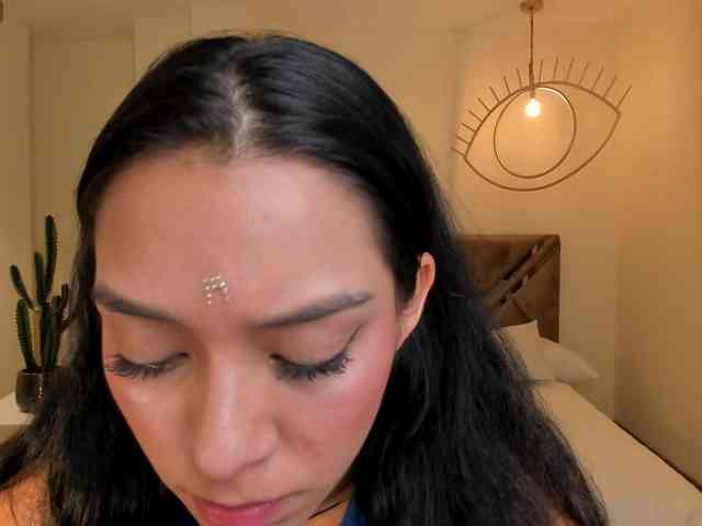 AmaliaCruss webcam