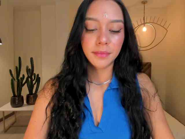 AmaliaCruss webcam