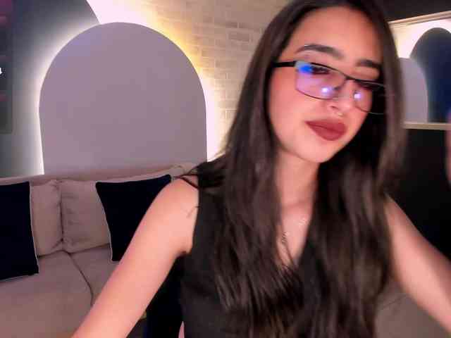 LarisaSmirnov webcam