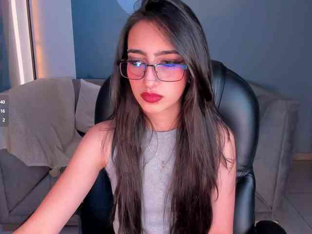 LarisaSmirnov webcam