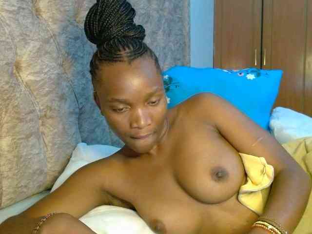 Naughty-Girl17 webcam