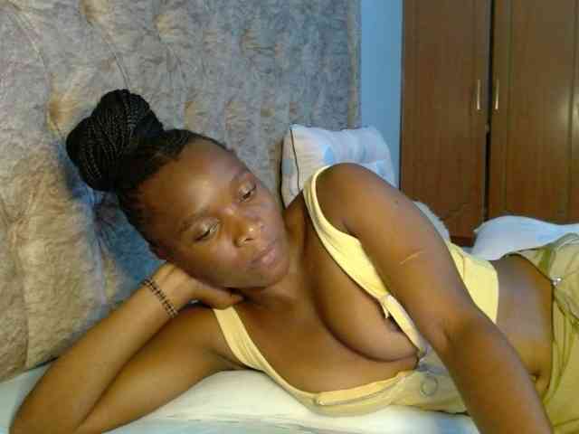 Naughty-Girl17 webcam