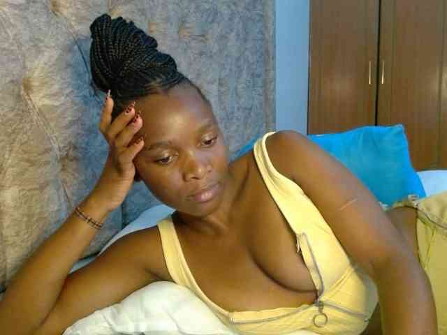 Naughty-Girl17 webcam